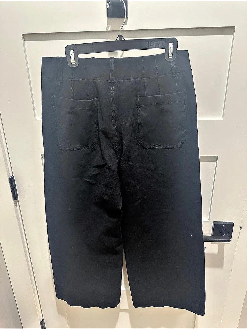 Majeve Wide Leg Cargo Pants in Black Waist 32 Like New